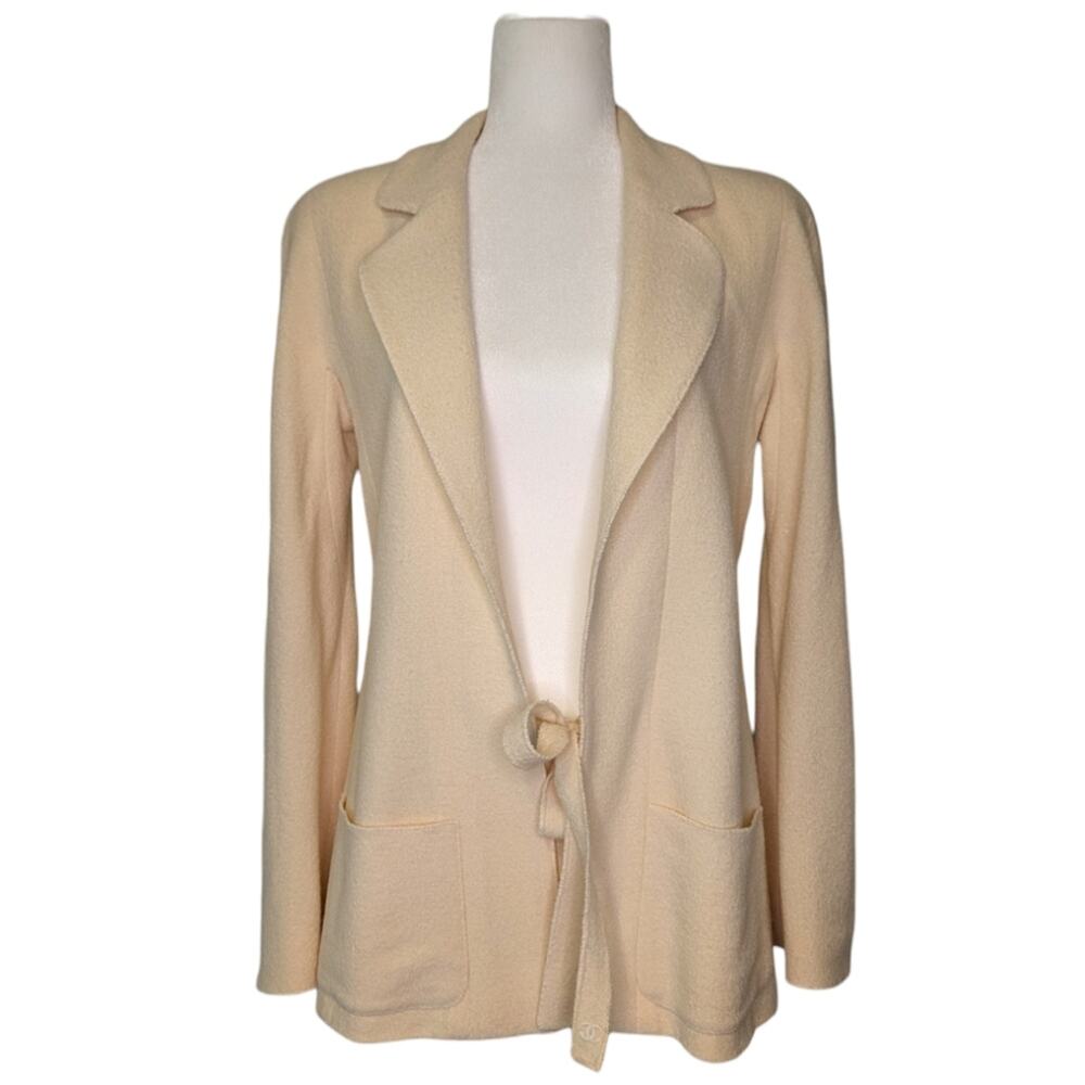Vintage Chanel 1999 Cruise Collection Blazer Jacket Ivory Cream CC logo FR38 | 6 - Picture 4 of 15